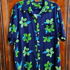 VINTAGE IZOD 100% Silk‎ Men's Blue Green Hawaiin Shirt Sleeve Shirt Size Large